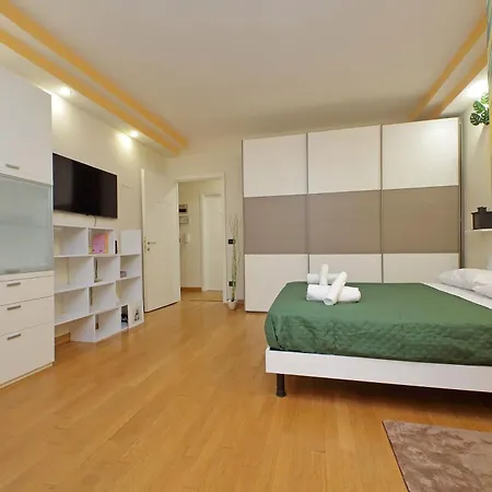 Eur Spinaceto Sensorial Loft