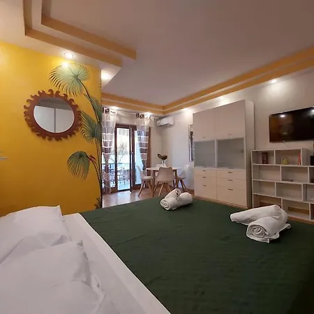 Eur Spinaceto Sensorial Loft Apartmán *